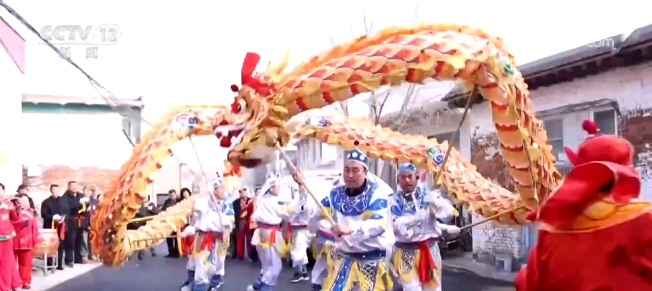 迎新春活动“花样”翻新 沉浸式感受“烟火里的中国年”__迎新春活动“花样”翻新 沉浸式感受“烟火里的中国年”