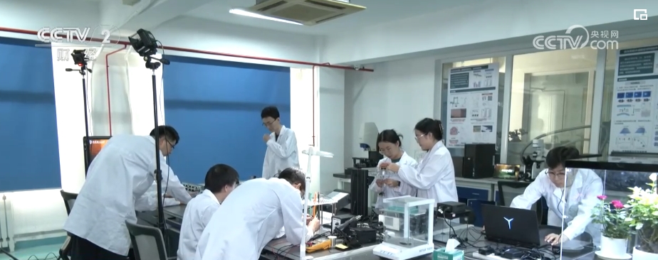 _毕业季职场新观察 “我之所长”与“社会所需”相结合_毕业季职场新观察 “我之所长”与“社会所需”相结合