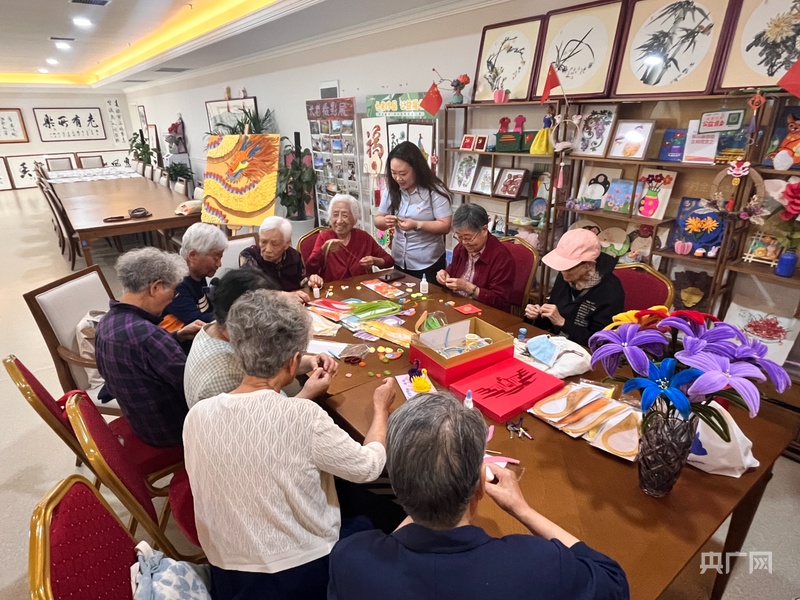 高质量发展看中国丨“民宿兴村”烹热“蓝田味”  产教融合“链”动发展新引擎__高质量发展看中国丨“民宿兴村”烹热“蓝田味”  产教融合“链”动发展新引擎