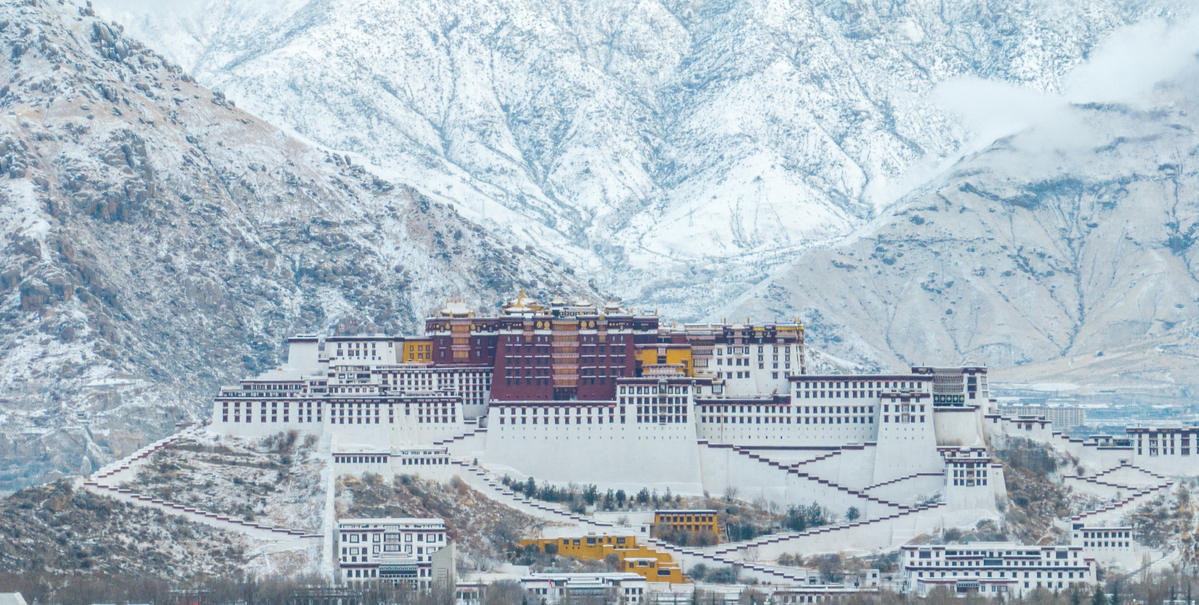 破农奴制枷锁 启雪域发展新篇——西藏民主改革值得被铭记_破农奴制枷锁 启雪域发展新篇——西藏民主改革值得被铭记_